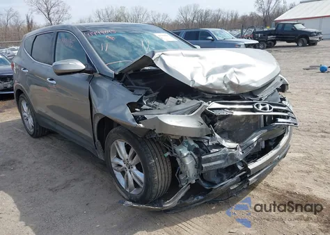 2013 Hyundai Santa Fe Sport 2.0T z USA, uszkodzony, nr VIN 5XYZWDLA2DG014838